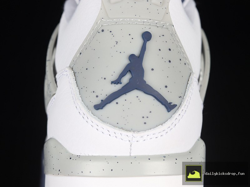 Air Jordan 4 Retro "Midnight Navy" (5)