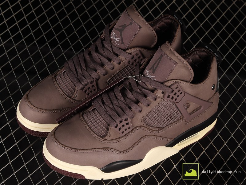 Jordan Air Jordan 4 Retro SP "A Ma Maniére / Violet Ore" Violet Ore / Medium Ash - Black - Muslin - Burgundy on-foot review