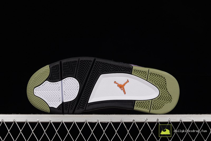Air Jordan 4 "Canyon Purple" (13)