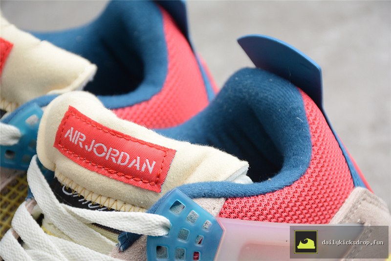 Air Jordan 4 Retro SP x Union LA "Guava Ice" (5)