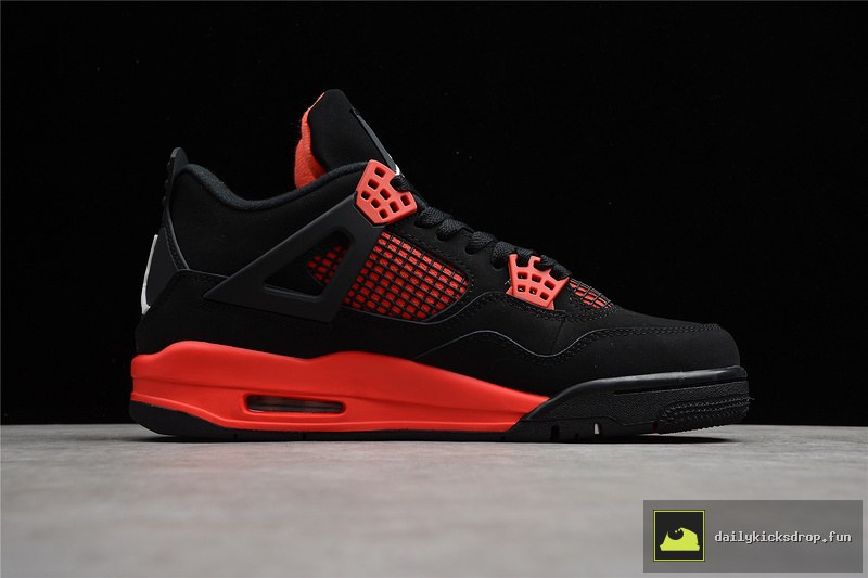 Air Jordan 4 "Red Thunder" (12)