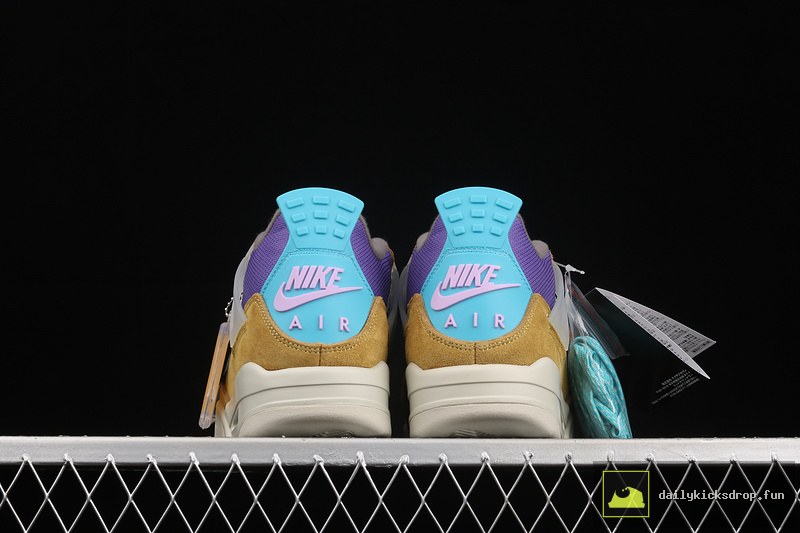 Air Jordan 4 Retro "Desert Moss" (13)