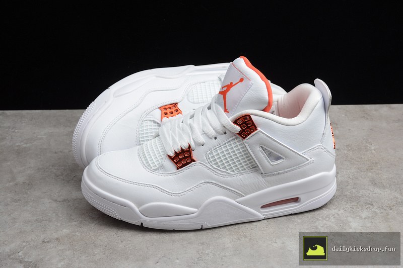 Air Jordan 4 Retro "Metallic Orange" (10)