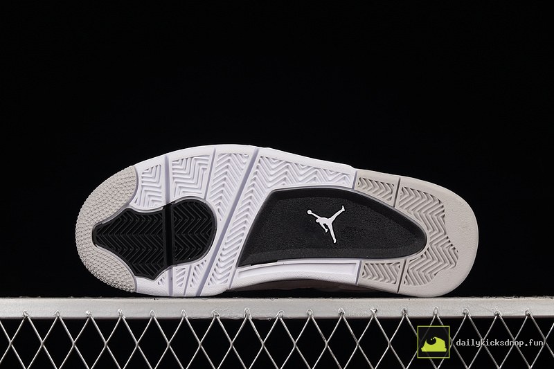 Air Jordan 4 Retro "Military Black" (14)