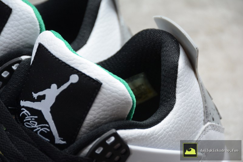 Air Jordan 4 Retro "Rasta" (7)