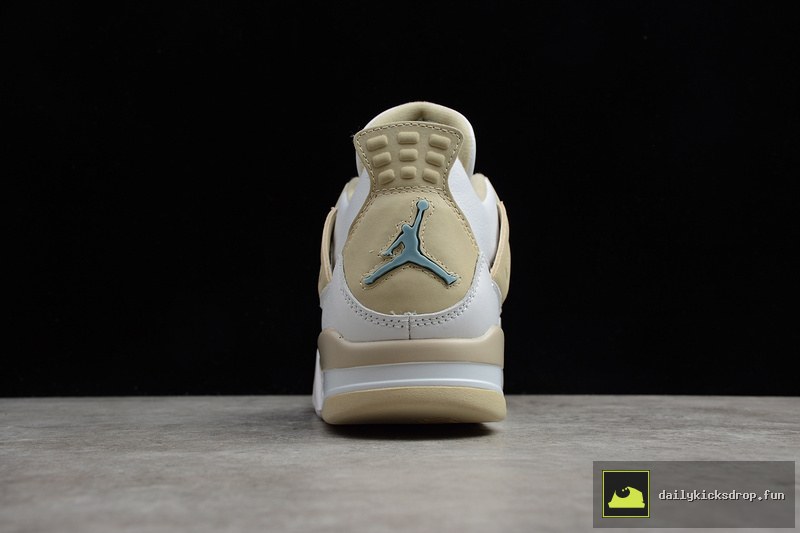 Air Jordan 4 Retro GS "Light Sand" (11)