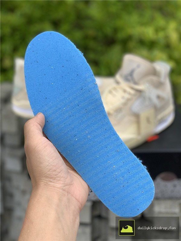 Air Jordan 4 "Sail" (7)