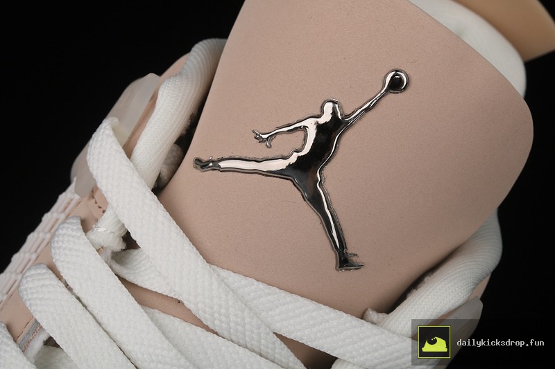 Air Jordan 4 Shimmer "Sail\" (8)