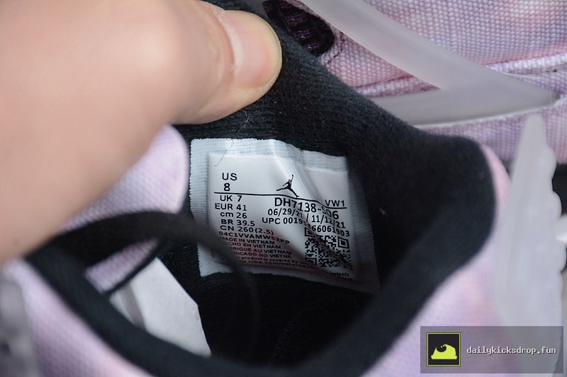Air Jordan 4 Zen Master Amethyst Wave (4)